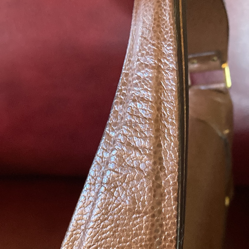 Luxury Handbag - Picture 11 of 15
